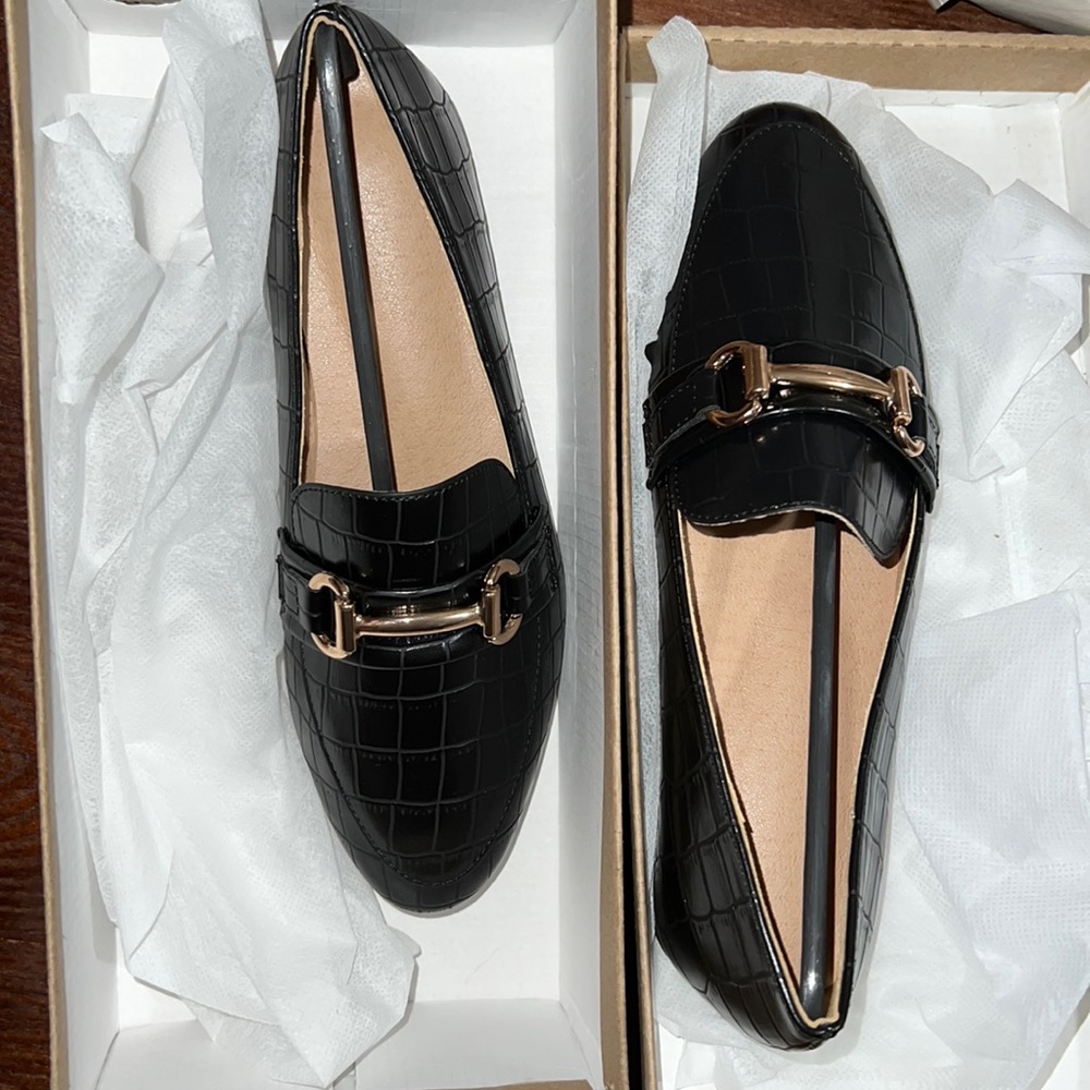 Croc embossed loafers
